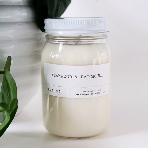 Teakwood & Patchouli 16 oz Soy Candle
